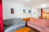 Apartment in Lepe mit Pool und Garten