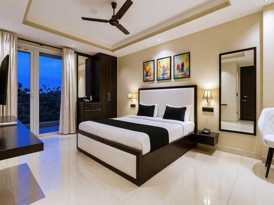 Collection O Udyog Vihar, Gurugram