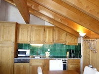 Apartment in Veysonnaz with balcony