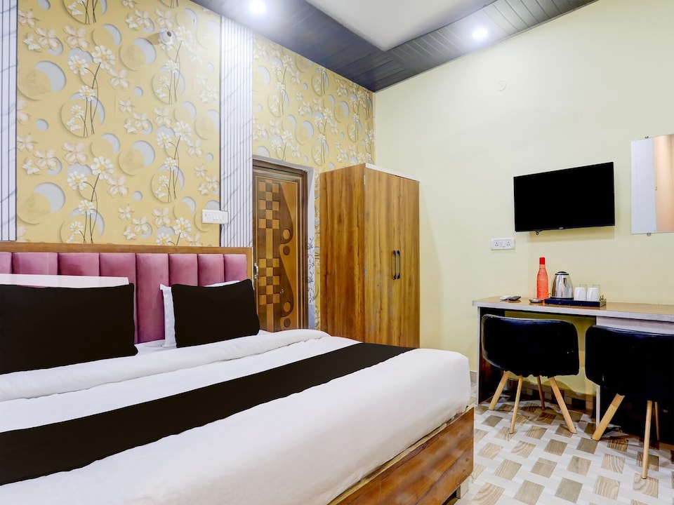 Classic Kiran Home Stay, Varanasi