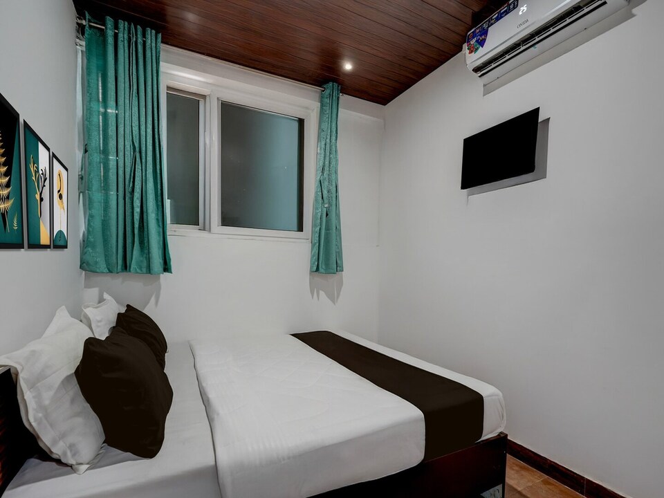 Classic THE BREW AND REST INN, Bengaluru