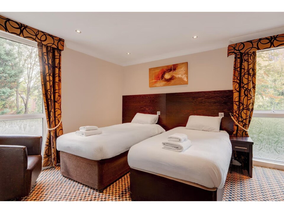 Standard Twin Room, Liverpool