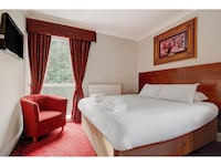 Standard family of 5 room
