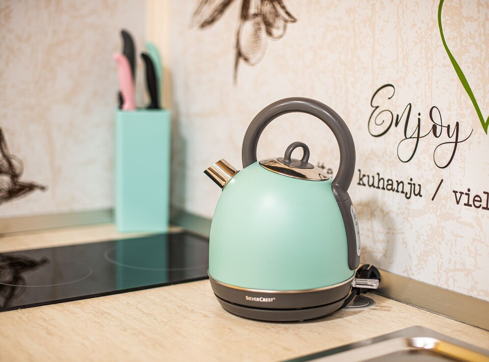 Elegant and Stylish Retreat Apartments with Terrace - Studio Apartment with Terrace