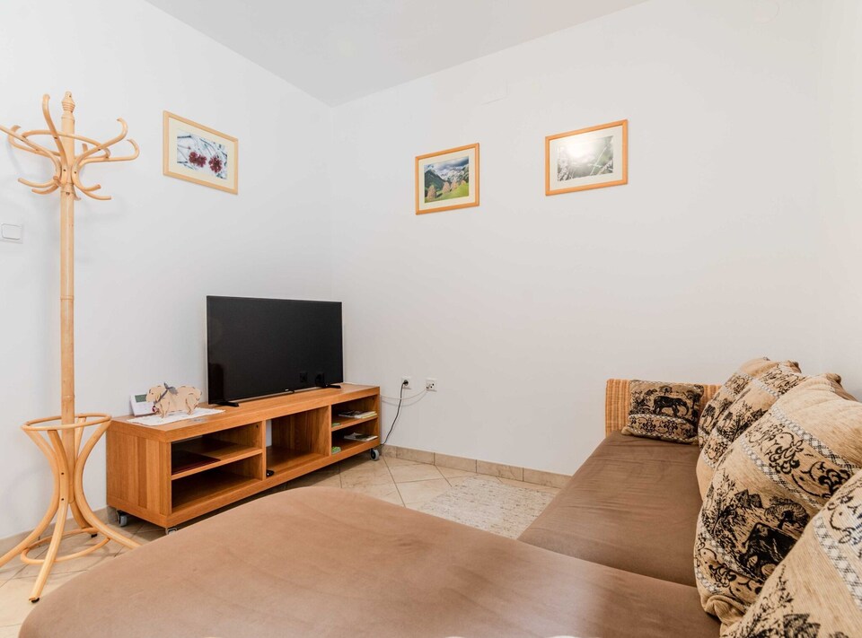 Log pod Mangartom Amazing Apartment with Balcony - One Bedroom Apartment with Balcony