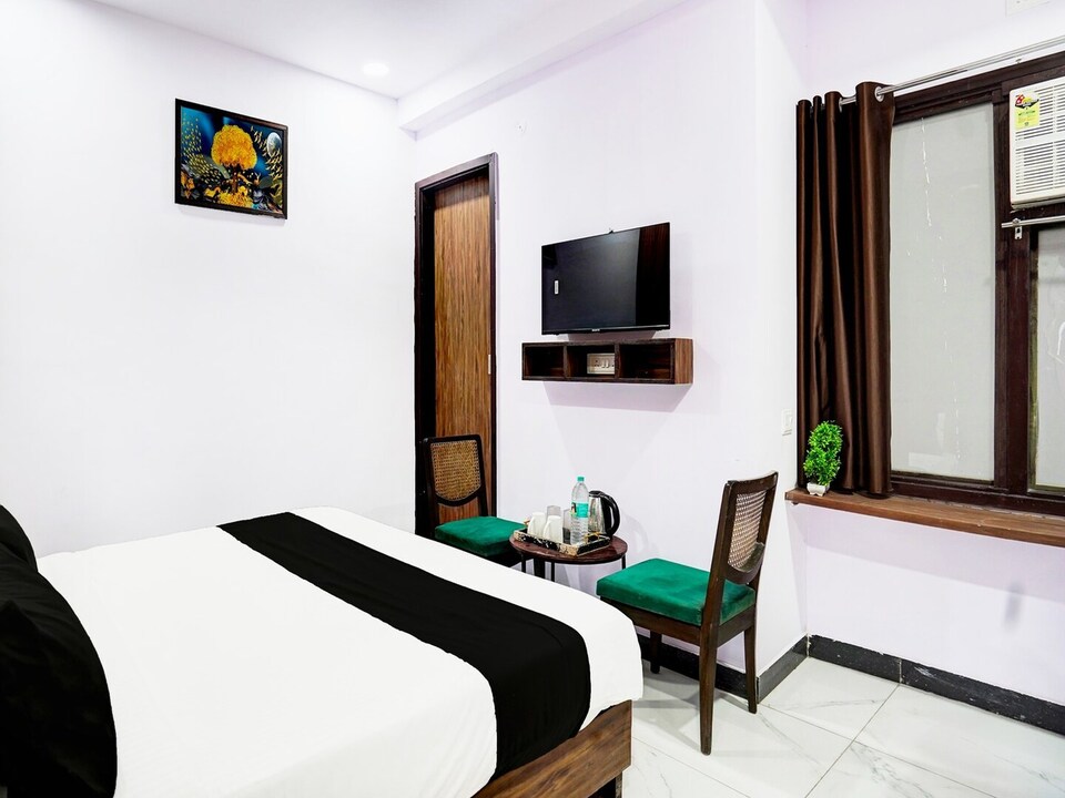 Collection O Hotel Star Inn, Ghaziabad