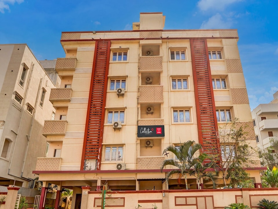 Collection O Q Suites Madhapur, Hyderabad