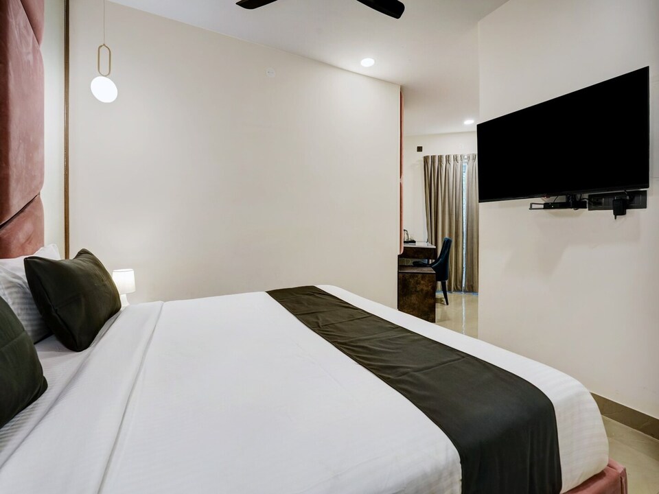 Astra Hotels & Suites - Koramangala, Bengaluru