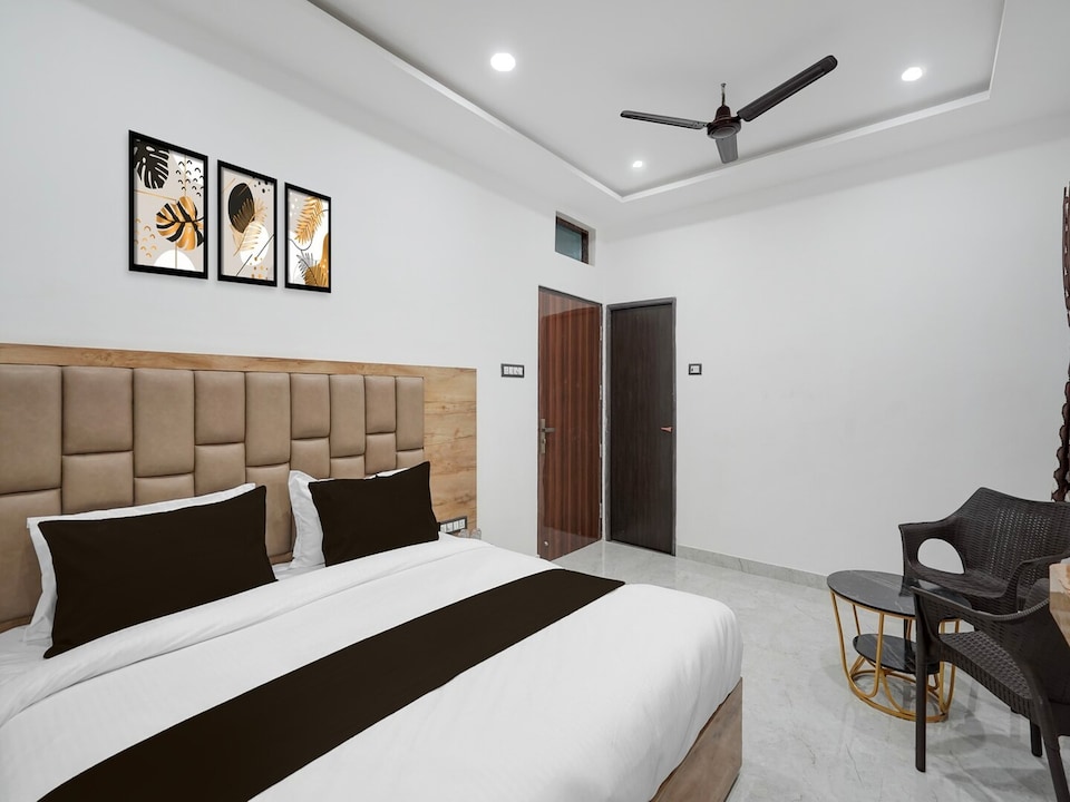 Classic Hotel Varanasi Suites, Varanasi
