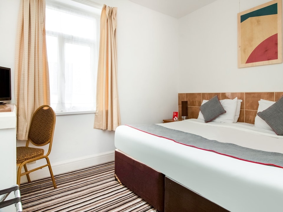 Superior Quad Room, Cardiff