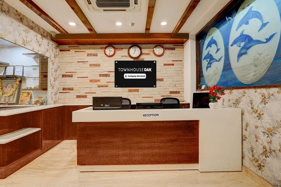 Townhouse Oak Science Gallery Bengaluru, Bengaluru