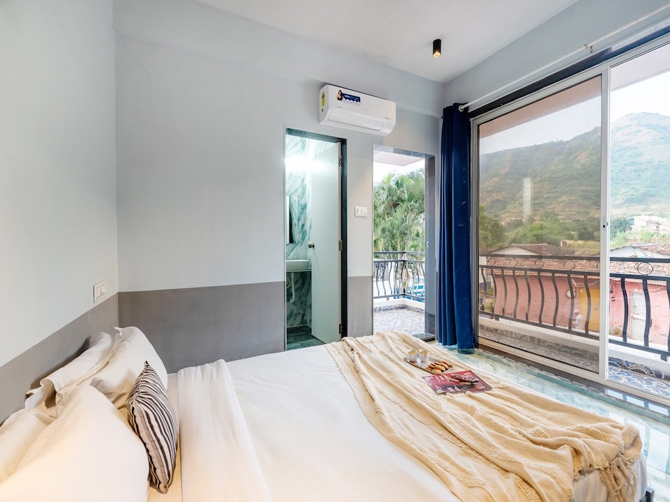 Ventara Escape 4bhk by Palette | Pool | Lonavala, Lonavala