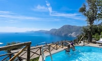 Haus in Praiano mit Pool und Capri-Blick