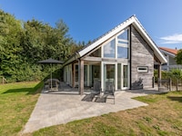 Modern vakantiehuis vlakbij het strand