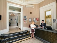 Lansbury Studio Suite