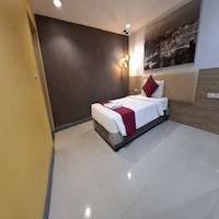 Affordable Single  Central Thailand Stay