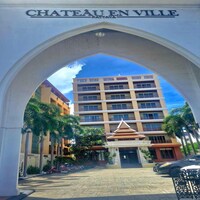 Charming Double Retreat  Complimentary Parking