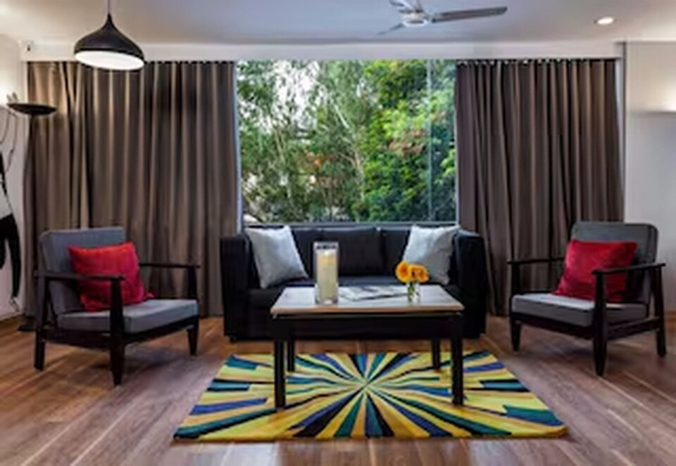Mountain Mist 2bhk by Palette | Jacuzzi | Lonavala, Dahivali