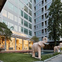 Superior Twin Retreat  Relaxed Stay for Two