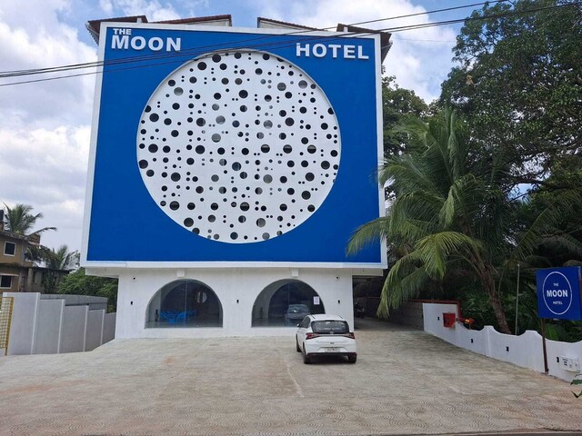 Palette The Moon Hotel Goa by Sunday 4