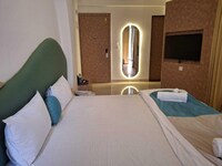 Palette The Moon Hotel Goa by Sunday 4