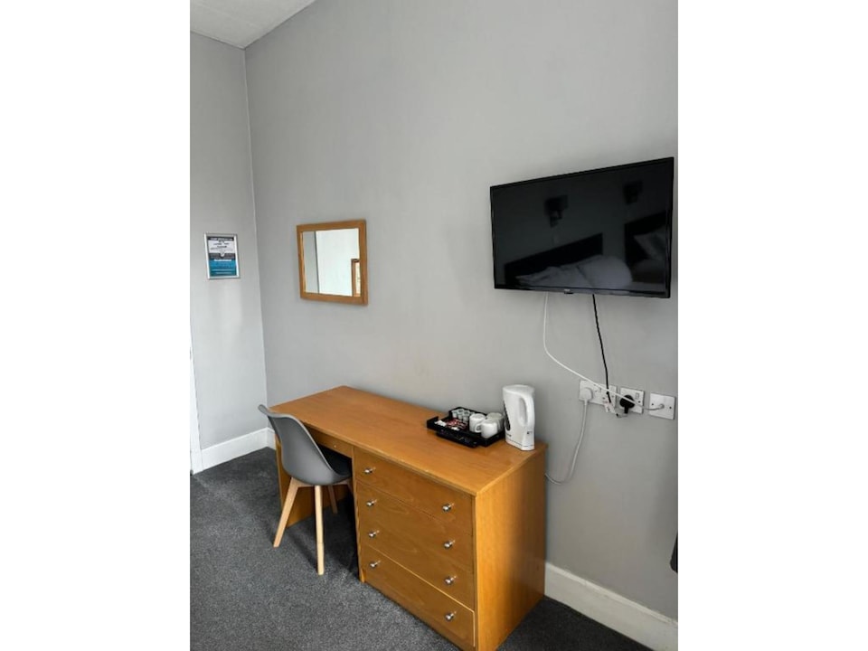 Standard Double Room, Aberdeen