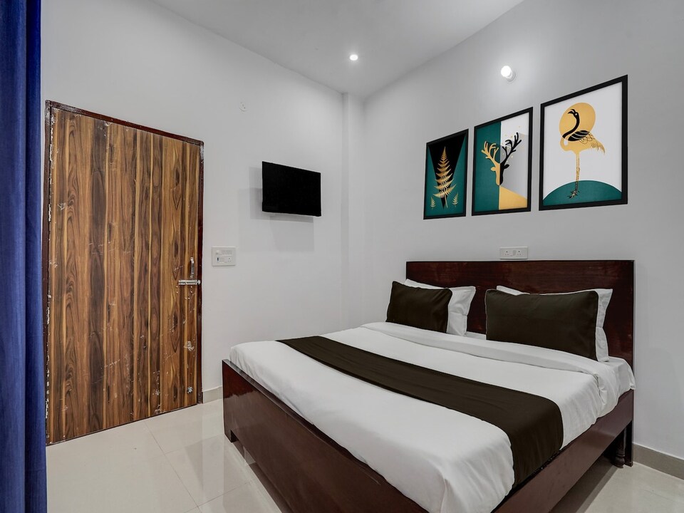Classic Hotel Budhera, Gurugram