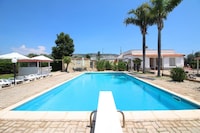Villa spaziosa con ampia veranda