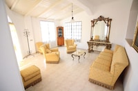 Villa spaziosa con ampia veranda