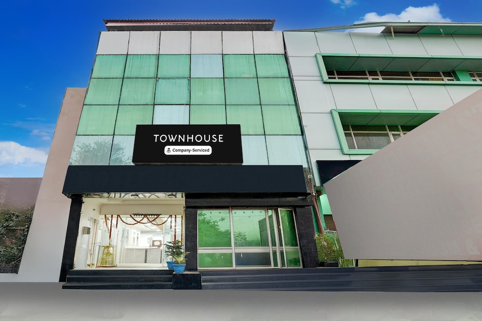 Classic Hotel Hm Crystal, Sahibzada Ajit Singh Nagar