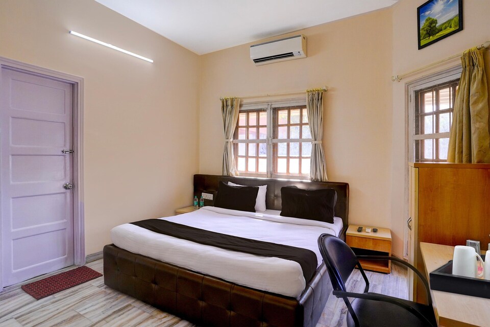 Classic Misty royale villa, Lonavala