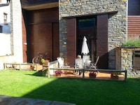 Casa La Pica con salida a jardín
