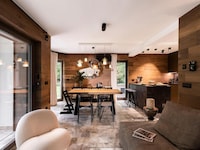 Luxe chalet met jacuzzi aan het meer van Bohinj