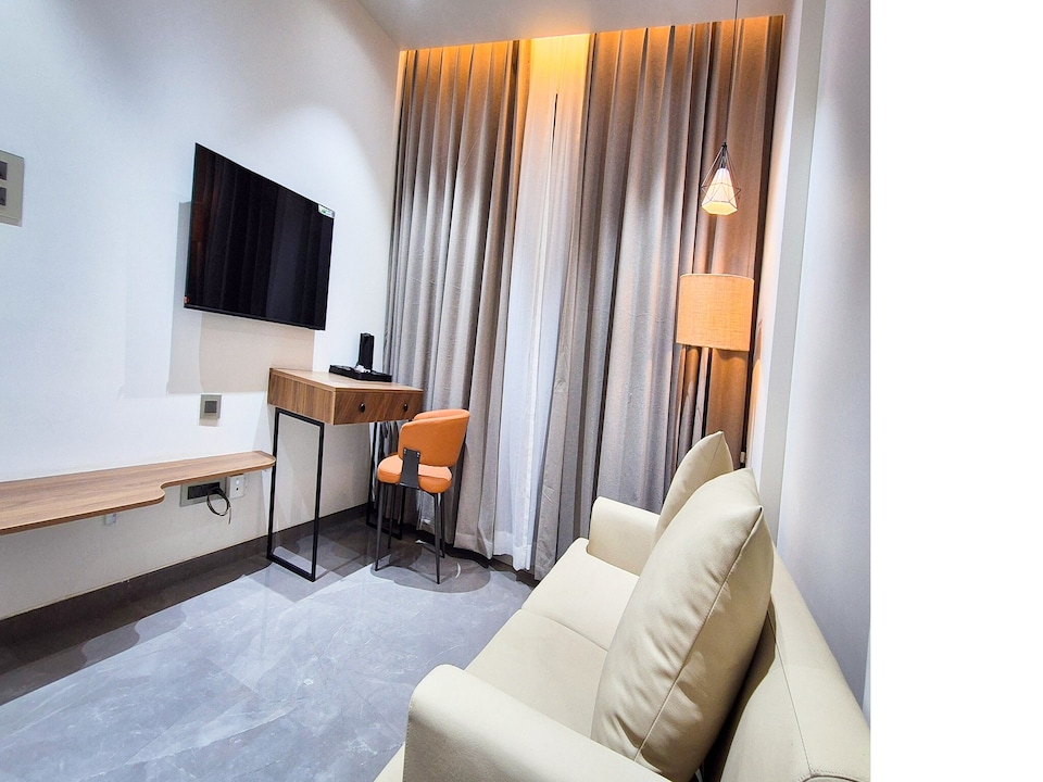 Palette Hotel and Residences by CheckIn, Pune