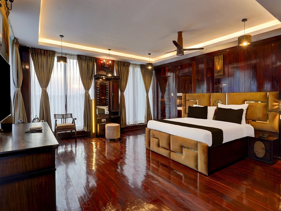 Super Townhouse NK Vivanta Luxury Rooms, Sriperumbudur