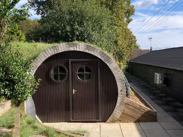 The Hobbit House