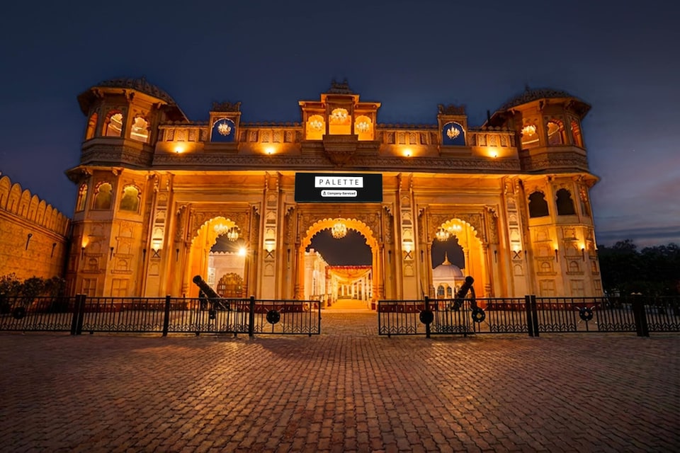 Classic Hotel Banaras Kila, Babatpur