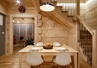 Komfortables Ferienhaus im Bergstil, Kaminofen