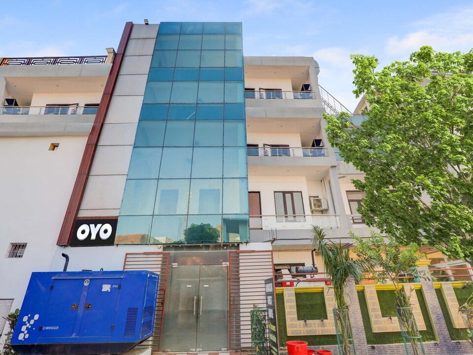 Super Collection O Kiara Guest House, Lucknow