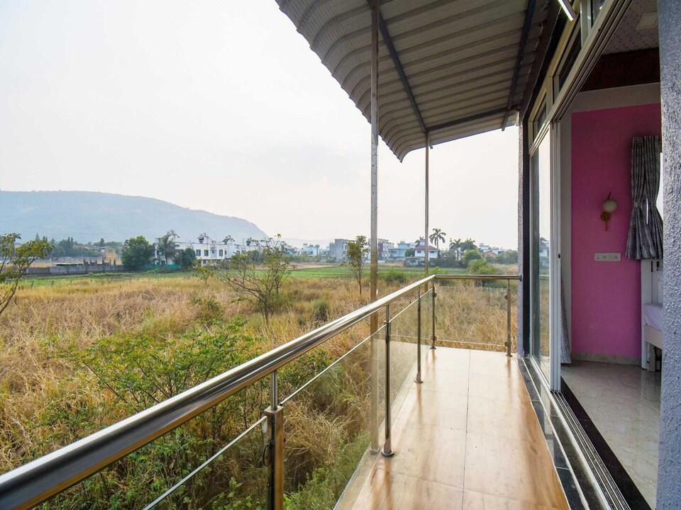 Arohi villa 4bhk Villa by Palette, Malavli