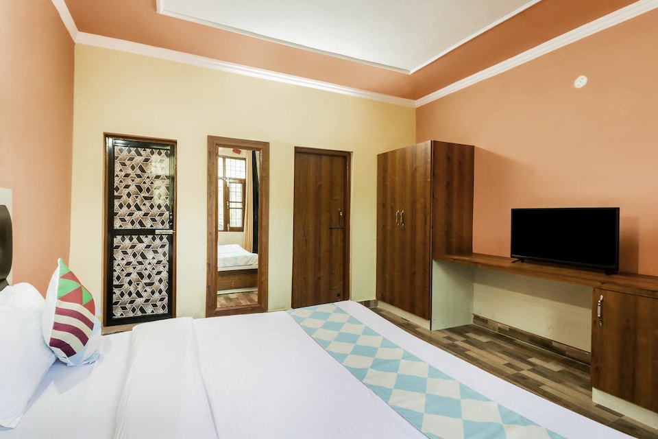 OYO Home 71725 Decent Rk Dharamshala, Dharamshala, Dharamshala