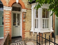Relaxed Family Retreat in Kingston