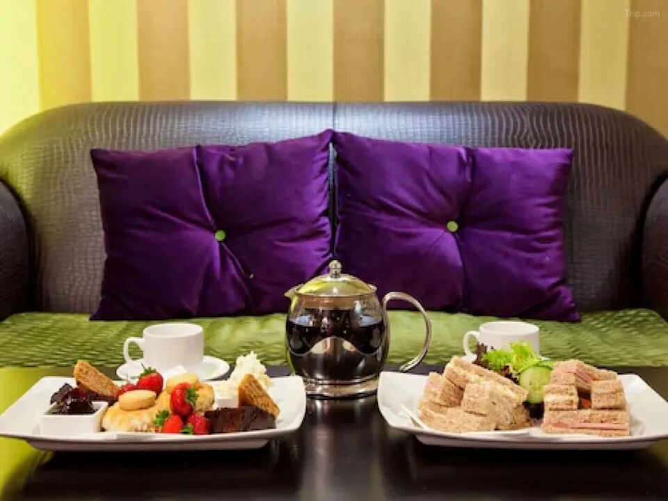 Classic Single Room, London