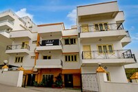 Collection O Irrum Manzil Metro Station Formerly Green Banjara Stay
