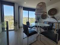 Stijlvolle moderne villa aan de rand van Sitges