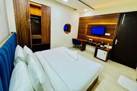 Palette Convention Hotel Millennium City Gurugram