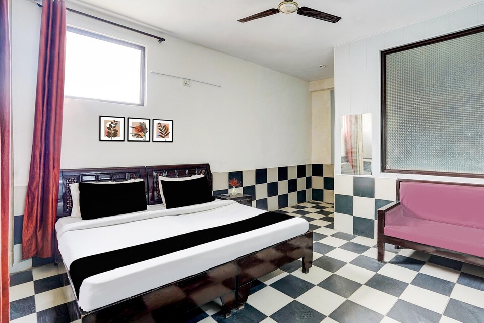 Hotel O Sector 93 Noida, Noida
