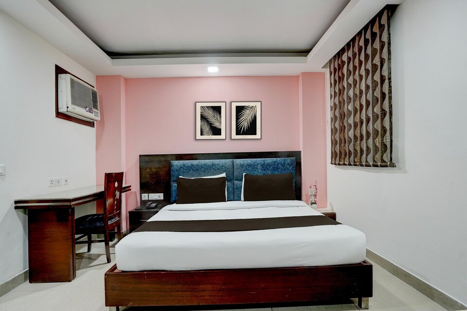 DeluxeTownhouse Galleria mart, Gurugram