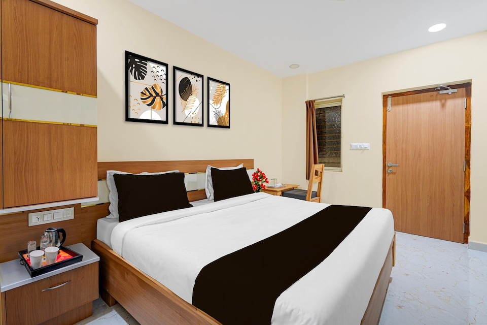 Collection Chittinagar Formerl Residency, Vijayawada
