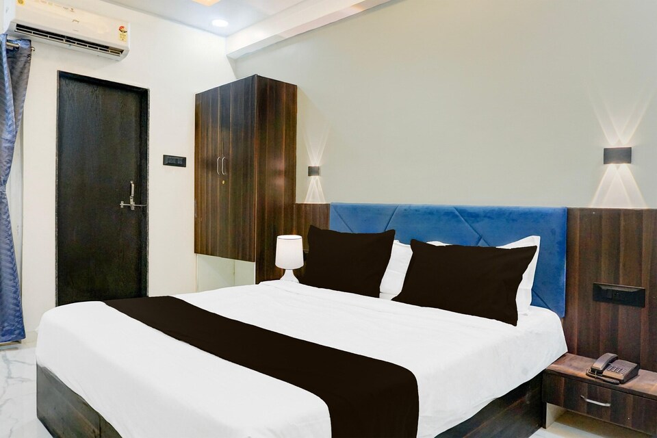 Deluxe Hinjewadi Corporate Stays, Pune